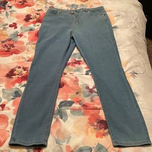 Brand NEW BooHoo light blue skinny jeans